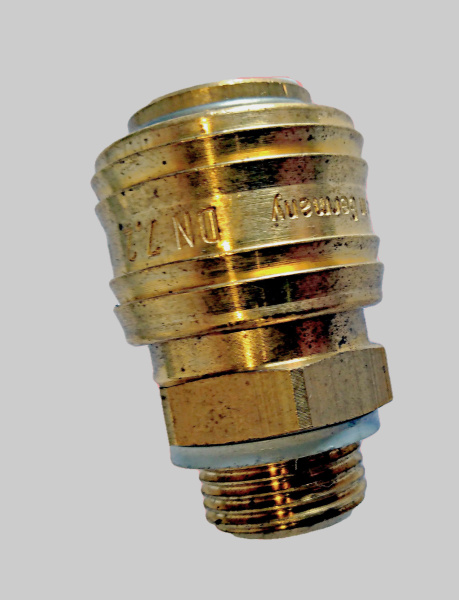 17951_NYK73mTUvD